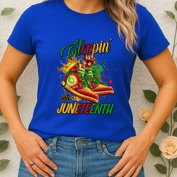 Stepping Into Junenth Like My Ancestors Shoes Great Gift Womens T-Shirt