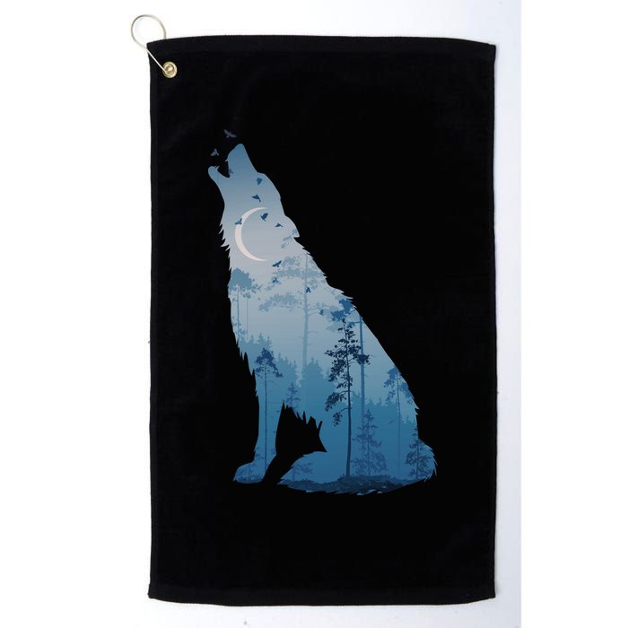 Silhouette Of The Howling Wolf Golf Towel