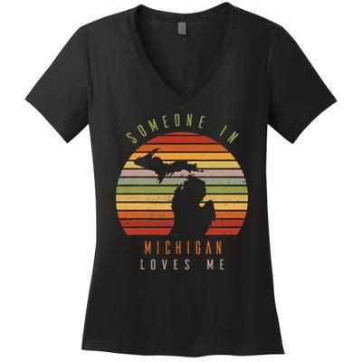 Someone In Michigan Loves Me Vintage State Retro Women's V-Neck T-Shirt