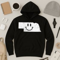 Smiling In NE – Funny Nebraska Happy Face Hoodie