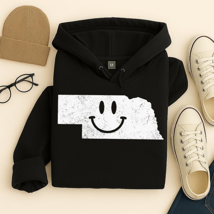 Smiling In NE – Funny Nebraska Happy Face Hoodie
