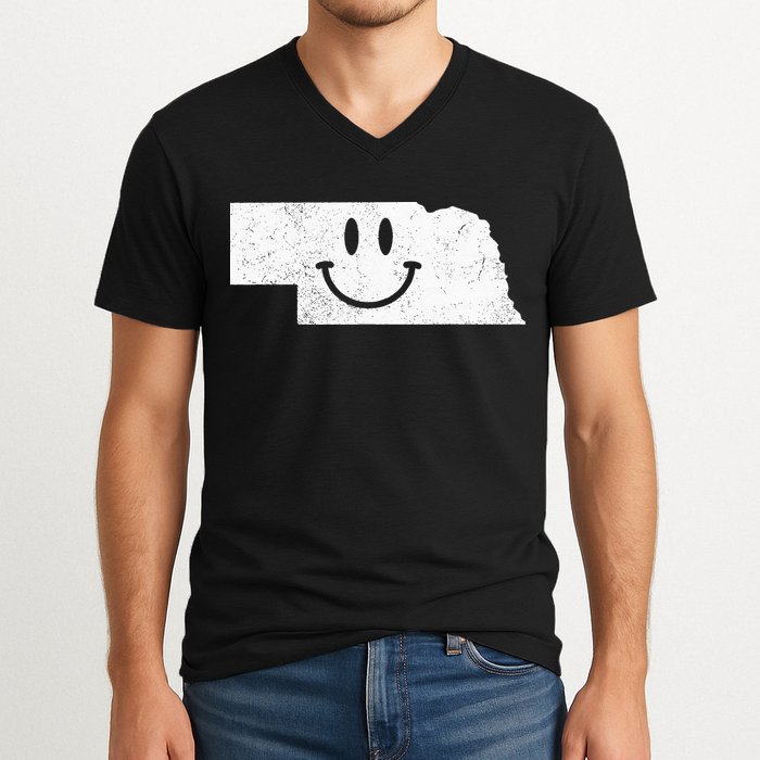 Smiling In NE – Funny Nebraska Happy Face V-Neck T-Shirt