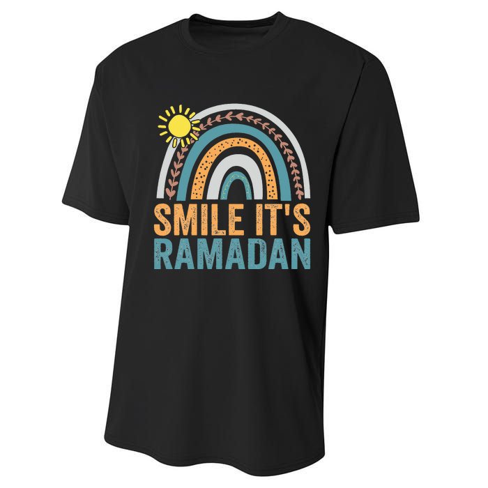 Smile its Ramadan for Muslim  Islamic Fasting Performance Sprint T-Shirt