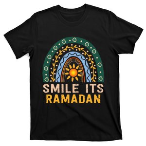 Smile its Ramadan Muslim Eid Mubarak Islamic Ramadan Kareem T-Shirt