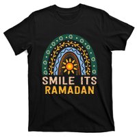 Smile its Ramadan Muslim Eid Mubarak Islamic Ramadan Kareem T-Shirt