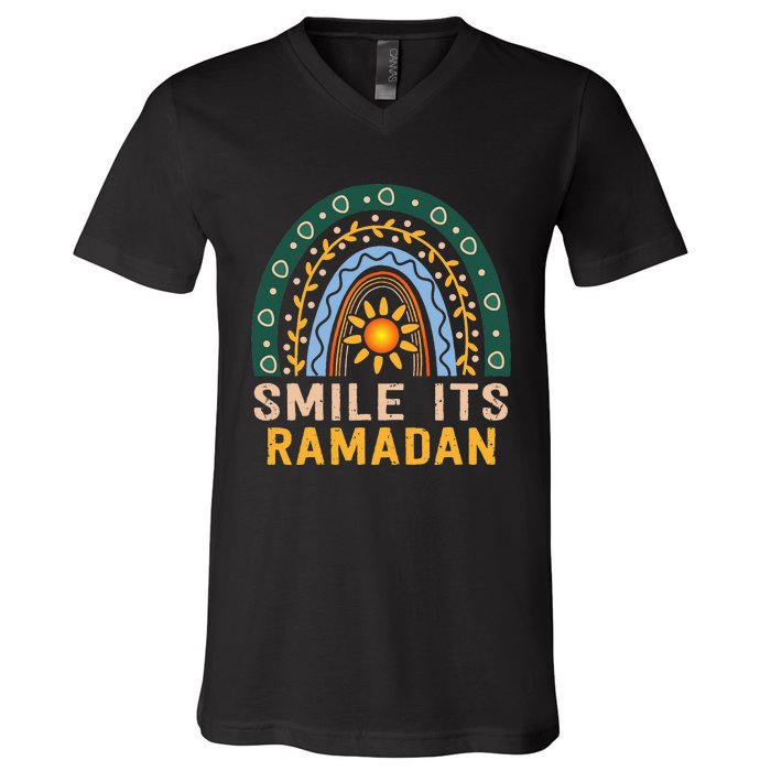 Smile its Ramadan Muslim Eid Mubarak Islamic Ramadan Kareem V-Neck T-Shirt