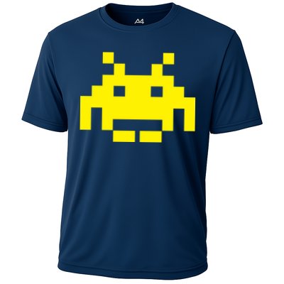 SPACE INVADERS Performance Shirt