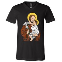 St Joseph and Child Jesus Consecration 2021 Catholic Saint V-Neck T-Shirt