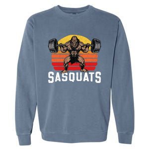 Sasquats Leg Day Weightlifting Bigfoot Squat Distressed 80s Garment-Dyed Sweatshirt