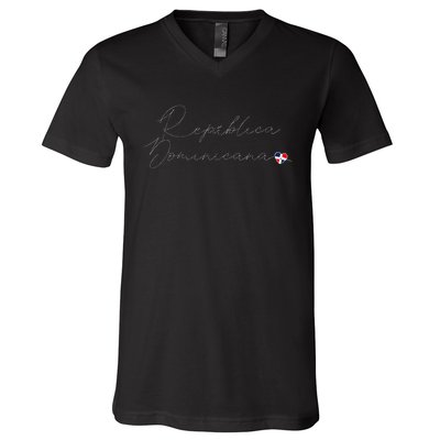 Simple Love Dominican Flag Heart On RepúBlica Dominicana V-Neck T-Shirt