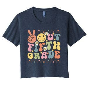 School Last Day Of 5th Grade Groovy Peace Out Fifth Grade Women's Crop Top Tee