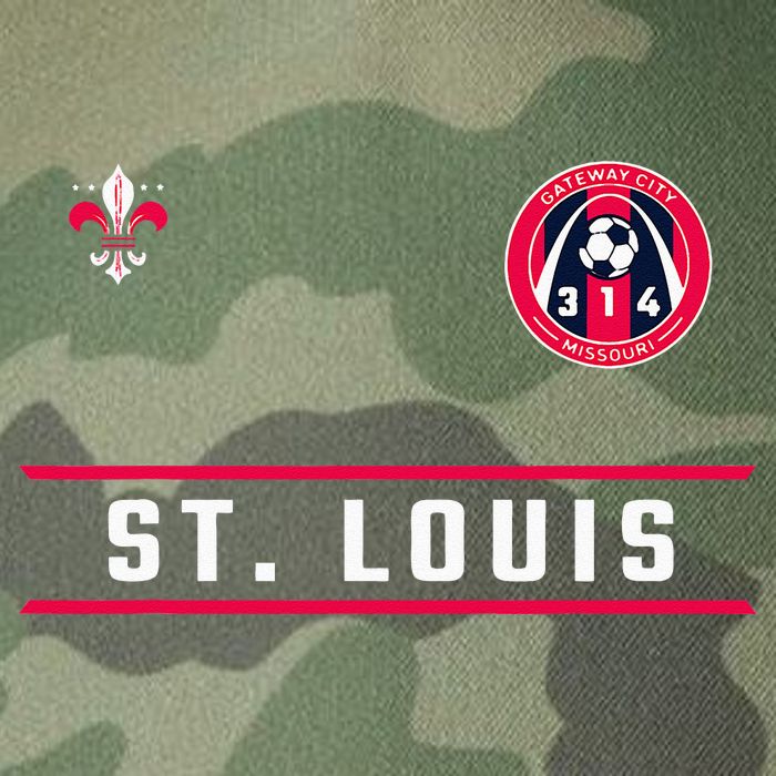 St Louis Gateway Arch Skyline 314 Fleur De Lis Badge Banner Legacy Tie Dye Trucker Hat