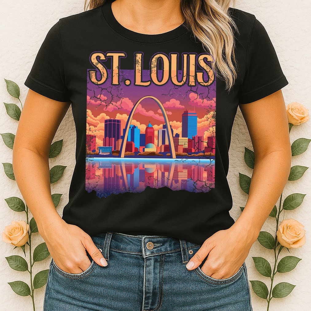 St Louis Gateway Arch Missouri Cityscape Skyline Womens T-Shirt
