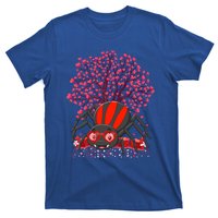 Spider Lover Heart Tree Love Spider Valentine's Day Cute Gift T-Shirt