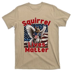 Squirrel Lives Matter PNut Trump Squirrel American Flag T-Shirt