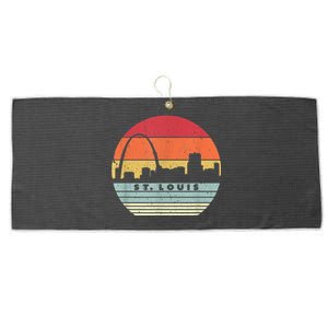 St. Louis Souvenir Shirt. Retro Style USA Skyline Large Microfiber Waffle Golf Towel