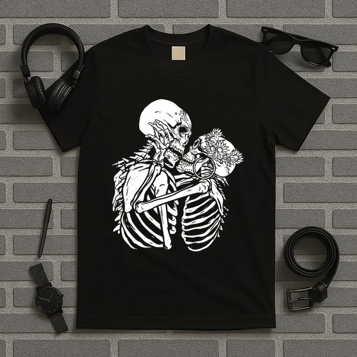 Skeleton Lovers T-Shirt