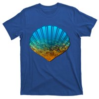 Seashell Lovers Silhouette Earth Day And Ocean Week Gift T-Shirt