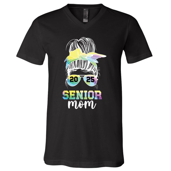 Senior Mom 2025 Class Of 2025 Mother Of Senior 2025 Mama V-Neck T-Shirt