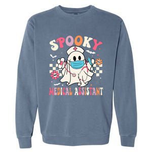 Spooky Medical Assistant Cute Halloween Med Assistant Garment-Dyed Sweatshirt