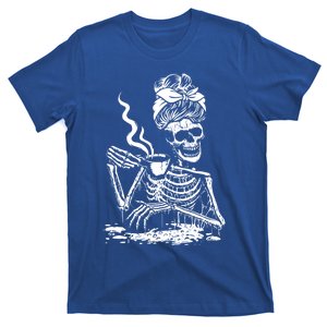 Skeleton Messy Bun Coffee Gift Cool Halloween Costume Gift T-Shirt