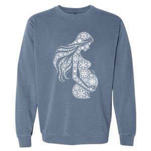 Snowflake Merry Christmas Snowflakes Pregnancy Gift Garment-Dyed Sweatshirt