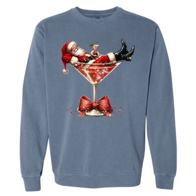 Santa Martini Espresso Martini Coquette Christmas Santa Xmas Cute Gift Garment-Dyed Sweatshirt