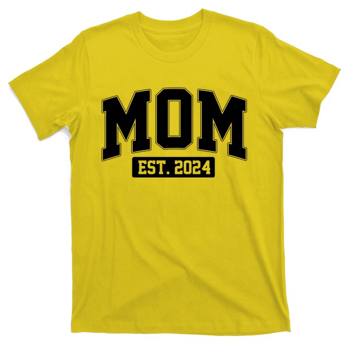 Sporty Mom Est 2024 New Mother Celebrate Mothers Day T-Shirt