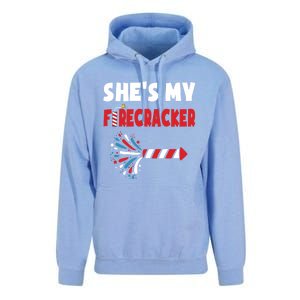 Shes My Firecracker Meaningful Gift 4th Of July Matching Couples Cute Gift Unisex Surf Hoodie