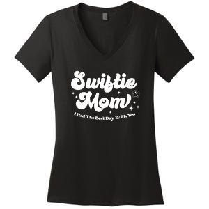 Retro Mom I Had The Best Day With You Funny Mothers Day Women's V-Neck T-Shirt