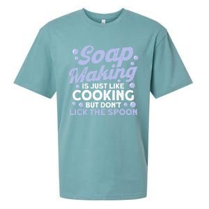 Soap Making Lovers Don't Lick The Spoon Soap Maker Gift Sueded Cloud Jersey T-Shirt