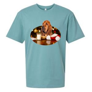 Santa Milk N Cookies Dog Bloodhound Meaningful Gift Sueded Cloud Jersey T-Shirt