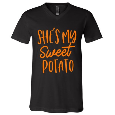 She's My Sweet Potato I Yam Set Couples Thanksgiving Funny V-Neck T-Shirt