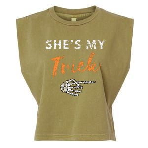 She's My Trick Skeleton Hand Funny Halloween Costume Couples Garment-Dyed Women's Muscle Tee