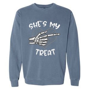 Shes My Treat Funny Halloween Matching Couple Boyfriend Garment-Dyed Sweatshirt