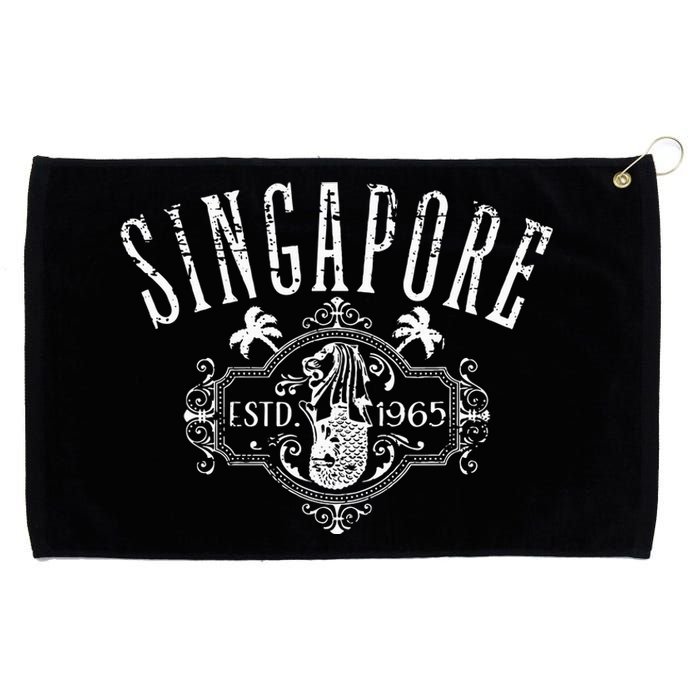 Singapore Merlion Vintage Distressed Style Design Souvenir Grommeted Golf Towel