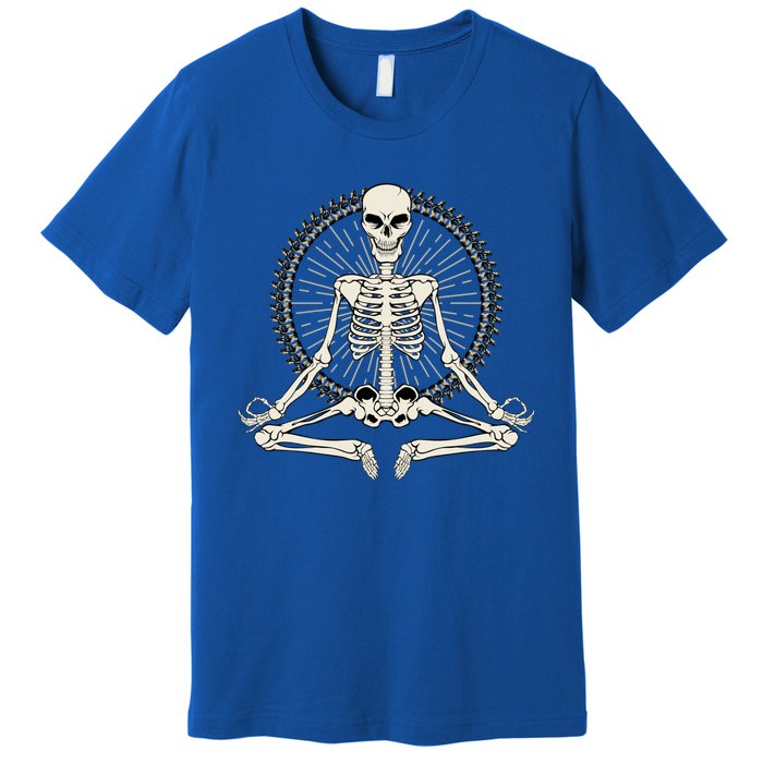 Skeleton Meditating Yoga Namaste 7 Chakras Spooky Halloween Cool Gift Premium T-Shirt