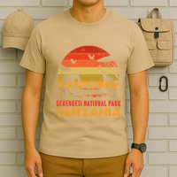 Serengeti National Park Tanzania Safari Animals Retro T-Shirt