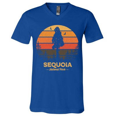 Sequoia National Park Gift Retro Vintage Souvenir Gift V-Neck T-Shirt