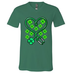 Shamrock Nurse St Patricks Day Stethoscope Heartbeat Clover V-Neck T-Shirt