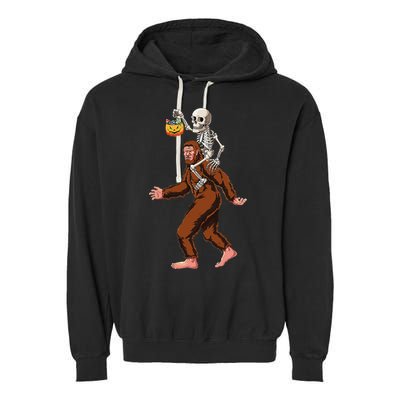 Skeleton On Bigfoot Funny Sasquatch Yeti Halloween Costume Garment-Dyed Fleece Hoodie