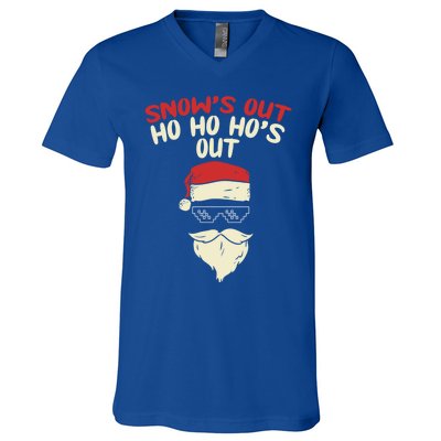 Snows Out Ho Hos Out Christmas Santa Gift Thug Gift V-Neck T-Shirt