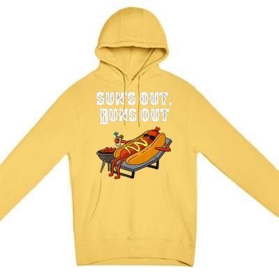 Suns Out Hotdog Buns Out Funny Sausage Bbq Fast Food Punny Gift Premium Pullover Hoodie