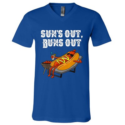 Suns Out Hotdog Buns Out Funny Sausage Bbq Fast Food Punny Gift V-Neck T-Shirt