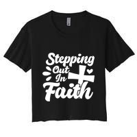 Strpping Out In Faith Women's Crop Top Tee