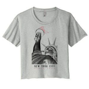 Statue Of Liberty New York City Since 1898 Women's Crop Top Tee