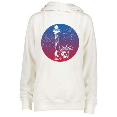 Statue Of Liberty New York Retro Womens Funnel Neck Pullover Hood