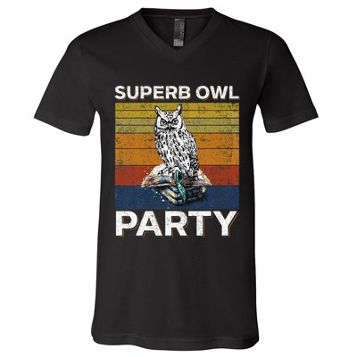 Superb Owl Party What We Do In The Shadows Owl Lover V-Neck T-Shirt