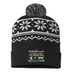 Science Of Reading Helping A Little Minds Grow Phonics Women USA-Made Snowflake Beanie