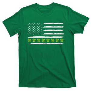 Shamrocks On Usa Flag St Patricks Day T-Shirt